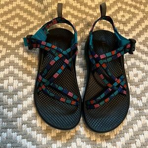 Girls Size 3 Chaco Sandles
